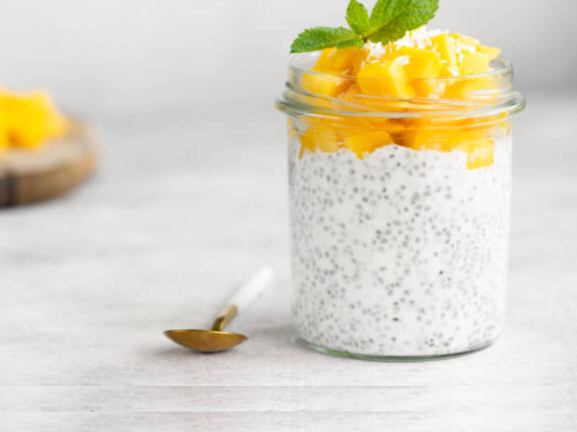 MANGO COCONUT CHIA PUDDING POT